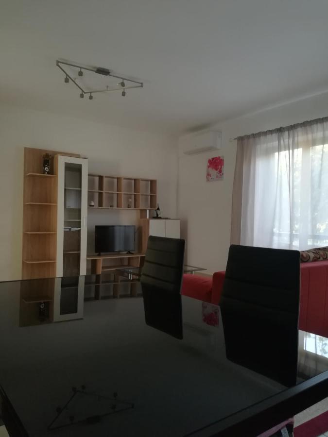 Apartments Eliva ウマグ エクステリア 写真