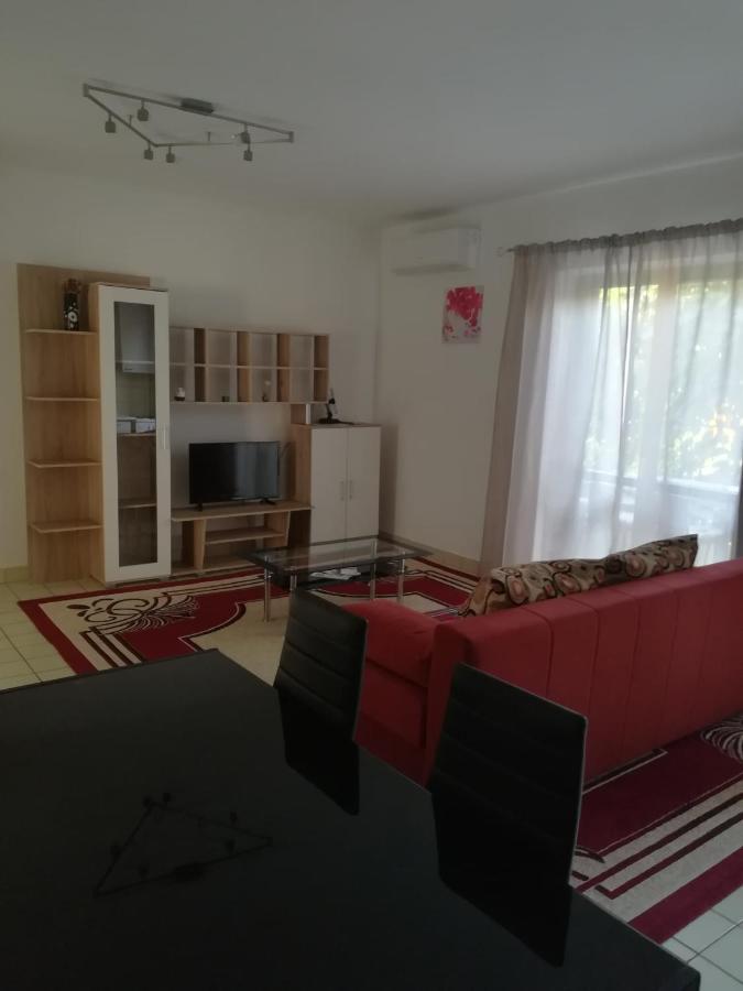 Apartments Eliva ウマグ エクステリア 写真